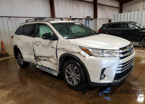 2018 Toyota Highlander Hybrid from USA, damaged, VIN 5TDJGRFH3JS051363